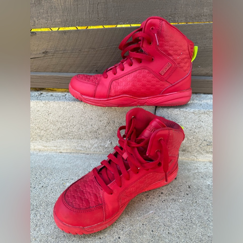 Zumba Red size 7 shoes.